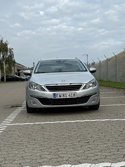 Peugeot 308 2016 photo 3