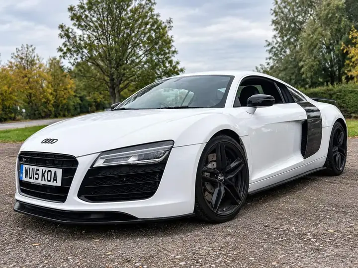 Audi R8