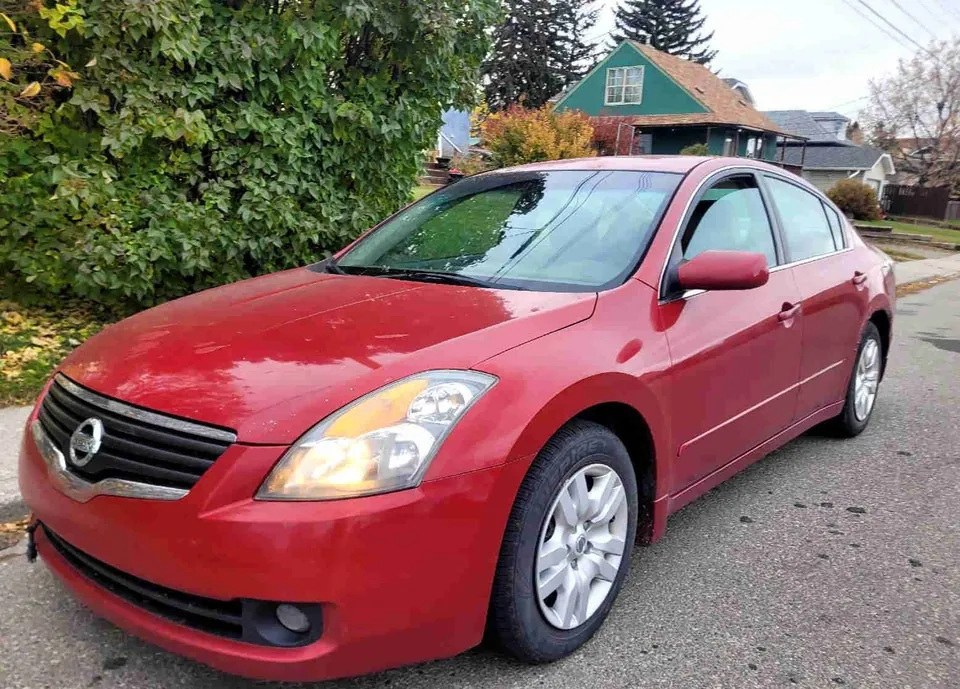 Nissan Altima 2009 photo 2