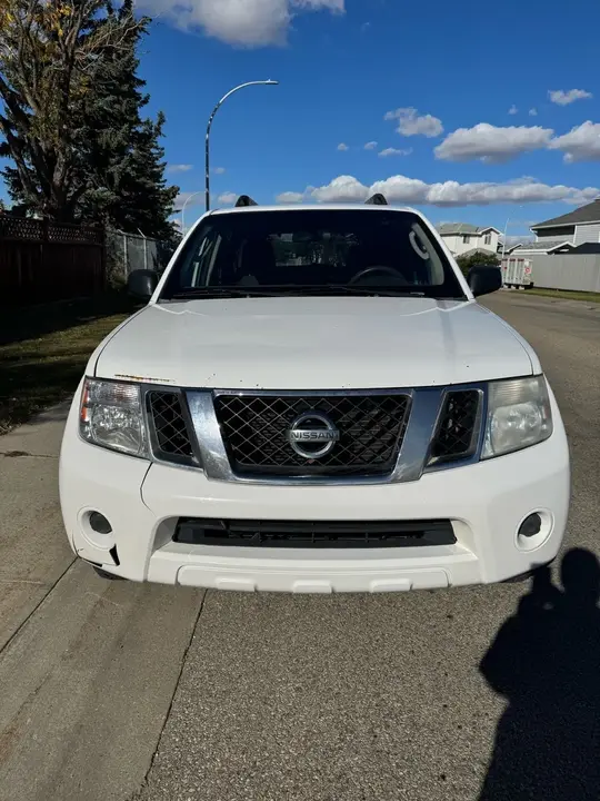 Nissan Pathfinder 2008 photo 2
