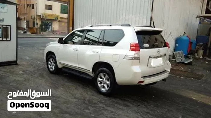 Toyota Prado 2011 photo 4