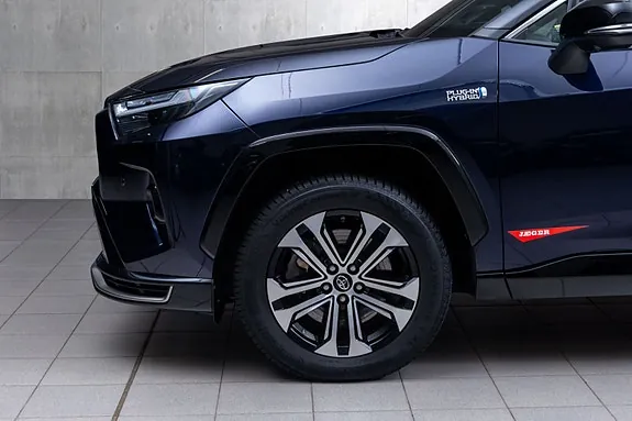 Toyota Rav4 2023 photo 2