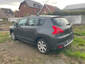 Peugeot 3008 2010 photo 3