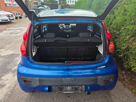 Peugeot 107 2007 photo 5