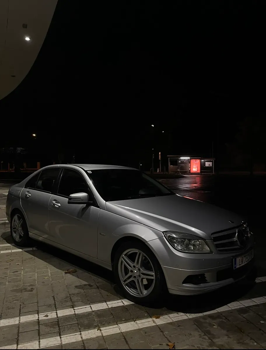 Mercedes-Benz C-Class