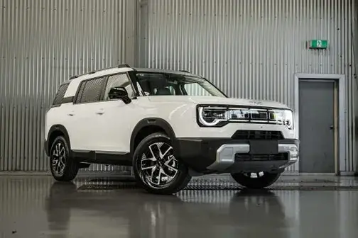 BAIC B30