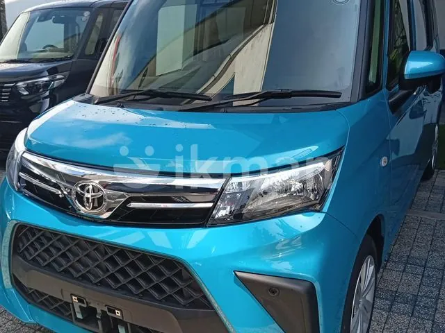 Toyota Roomy 2023 photo 2