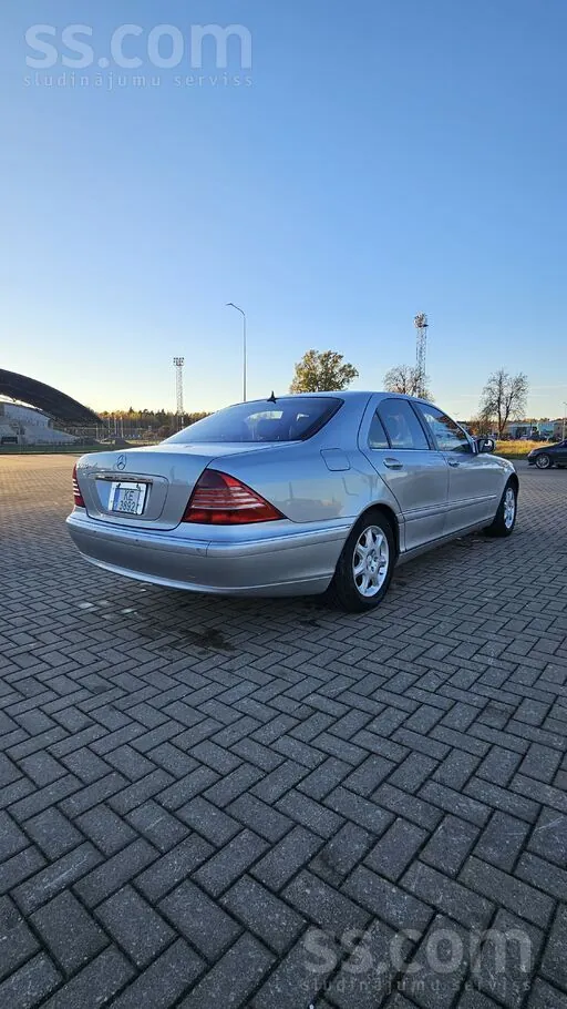 Mercedes-Benz S500 2000 photo 3