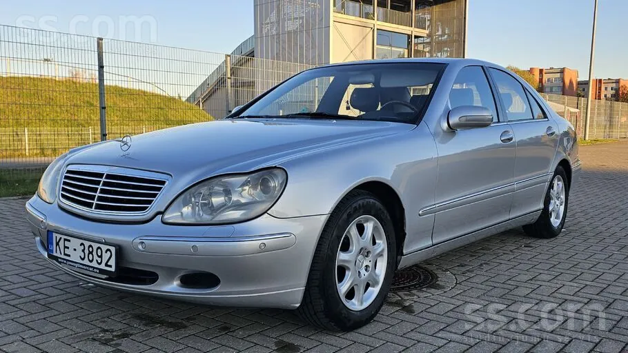 Mercedes-Benz S500