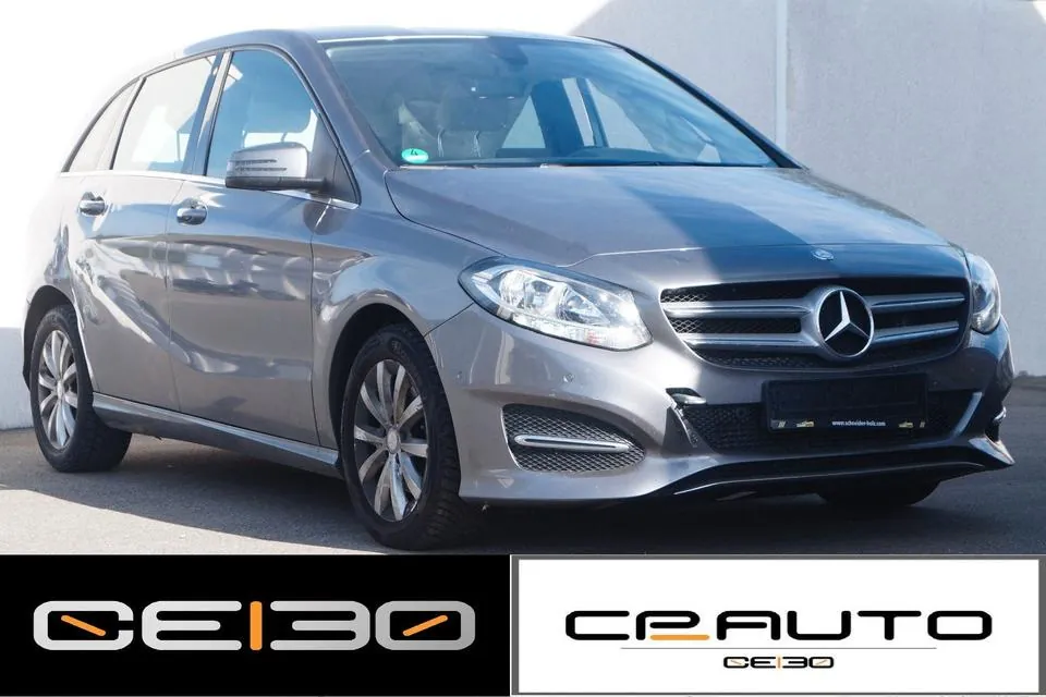 Mercedes-Benz B 180