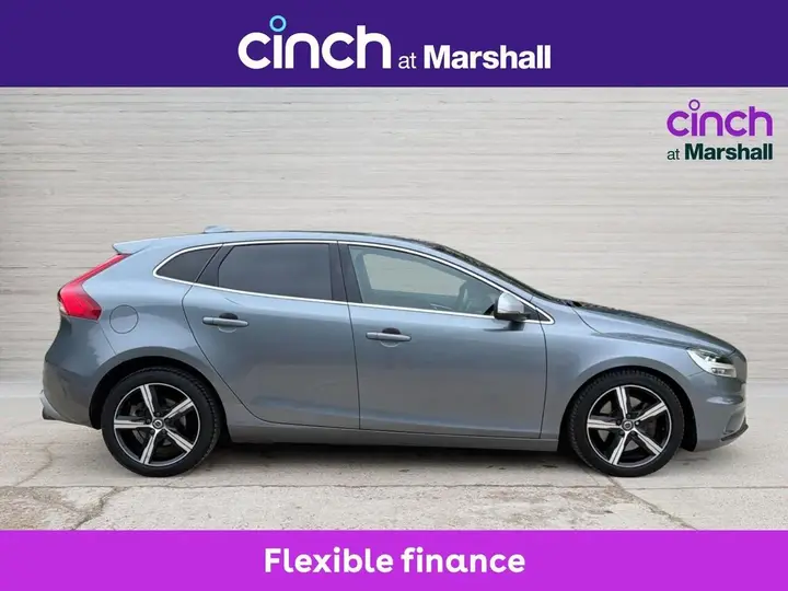 Volvo V40 2017 photo 2