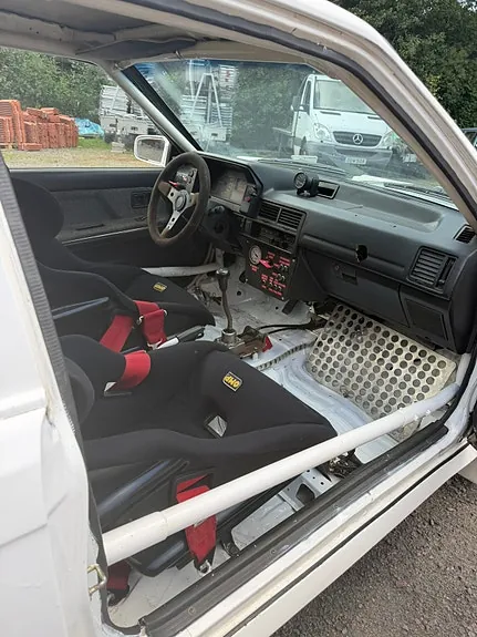 Mazda 323 1987 photo 5