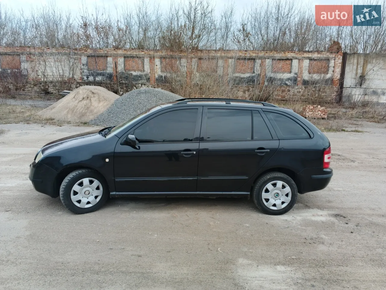 Skoda Fabia 2005 photo 3