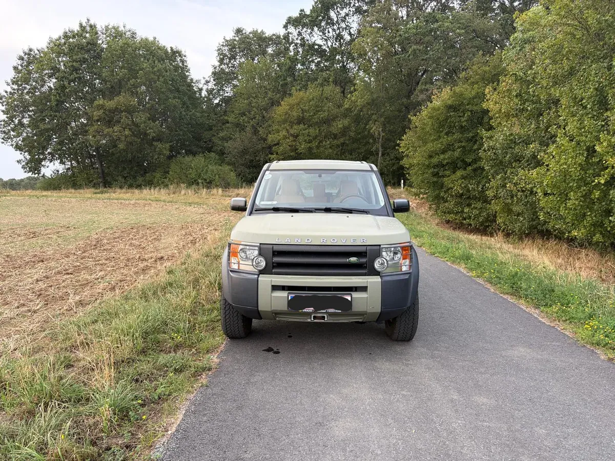 Land Rover Discovery 2007 photo 2