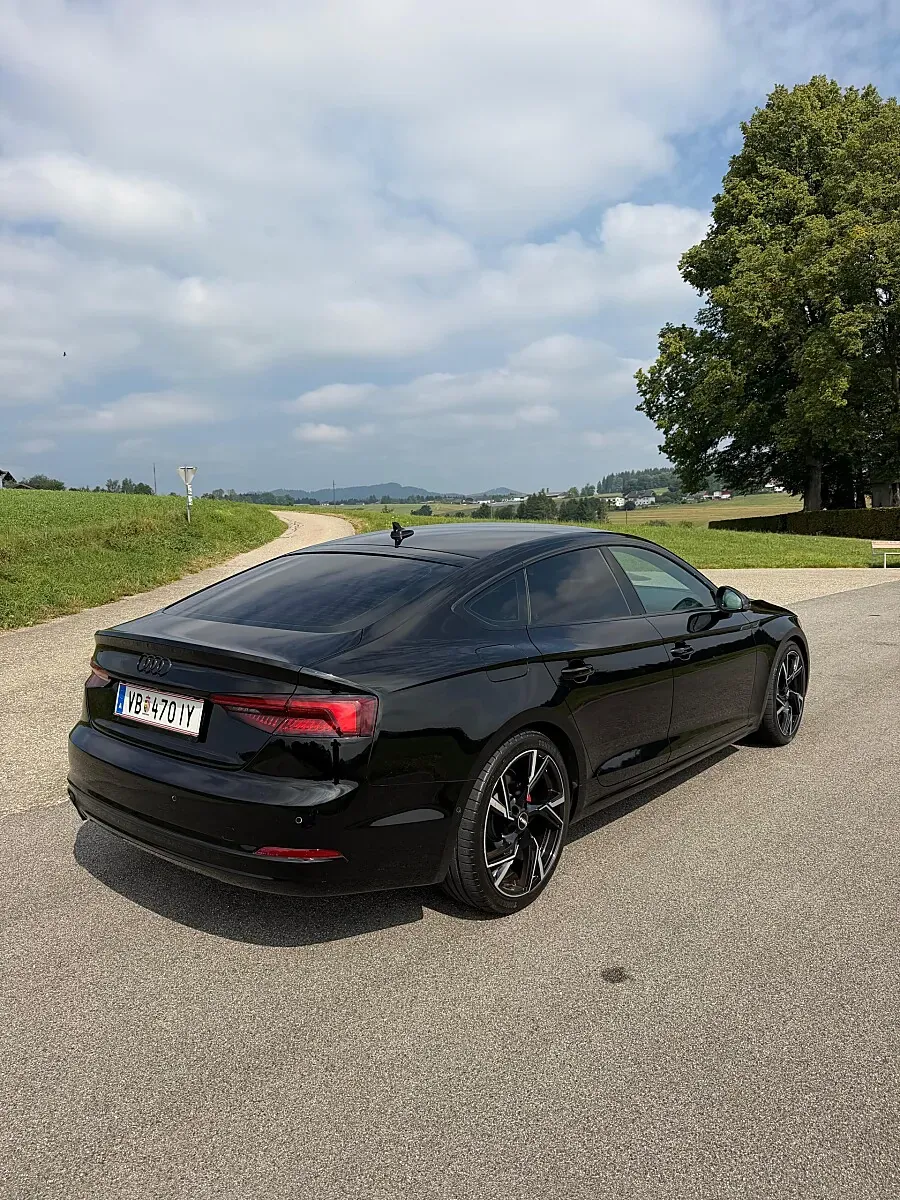 Audi A5 2017 photo 2