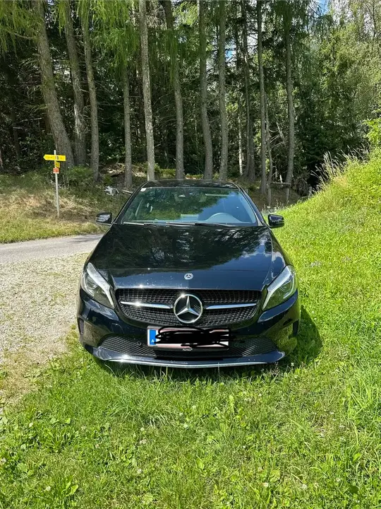 Mercedes-Benz A-Class 2018 photo 2
