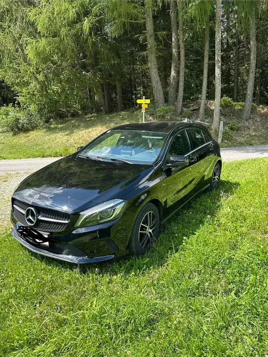 Mercedes-Benz A-Class 2018 photo 3