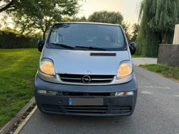 Opel Vivaro 2006 photo 2