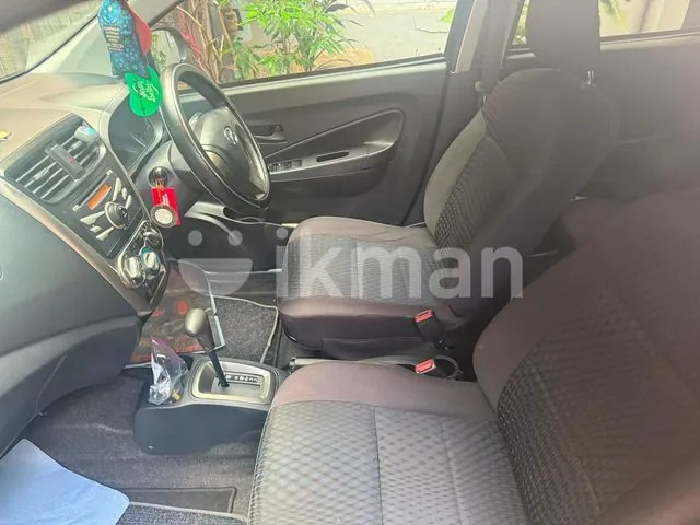 Perodua Axia 2016 photo 3