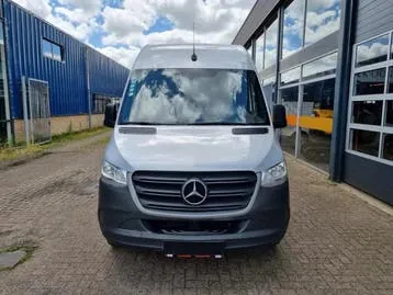 Mercedes-Benz Sprinter 2018 photo 3