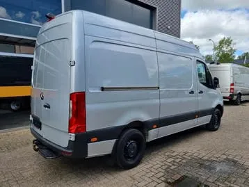 Mercedes-Benz Sprinter 2018 photo 2