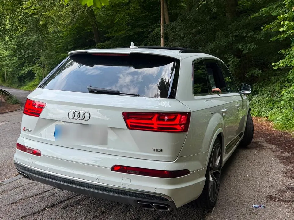 Audi Sq7