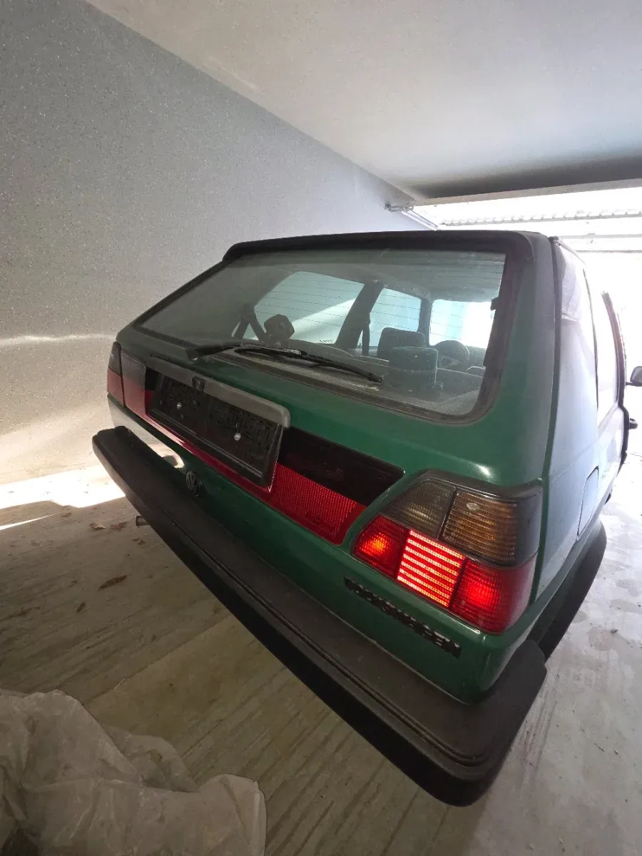 Volkswagen Golf 1991 photo 2
