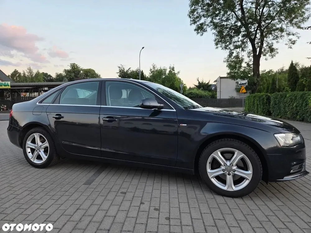 Audi A4 2013 photo 3