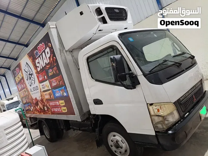 Mitsubishi Canter 2013 photo 3