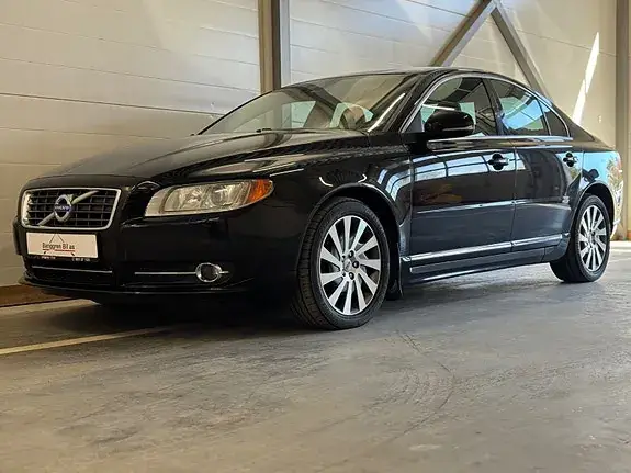 Volvo S80 2012 photo 2
