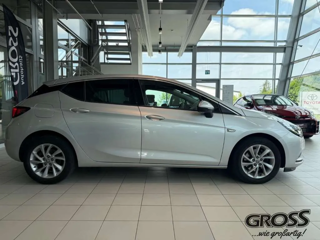 Opel Astra 2019 photo 4