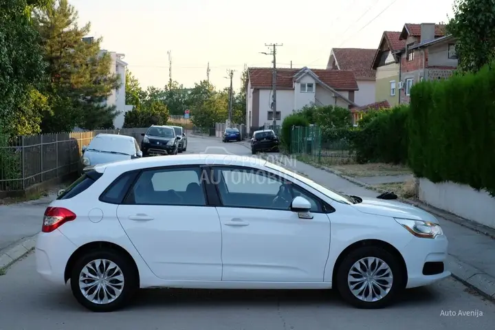 Citroen C4 2013 photo 5