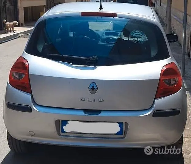 Renault Clio 2006 photo 4