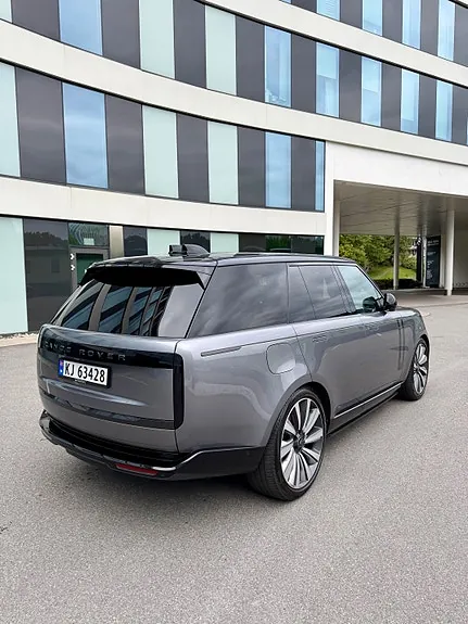 Land Rover Range Rover 2024 photo 5