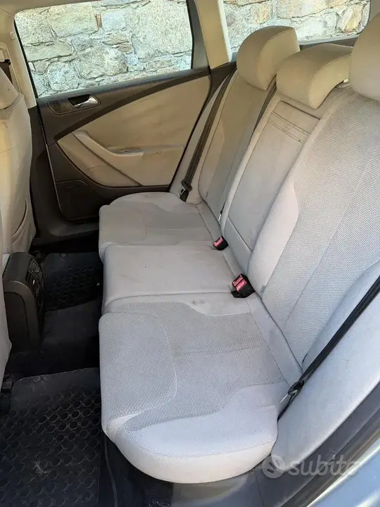 Volkswagen Passat 2006 photo 3