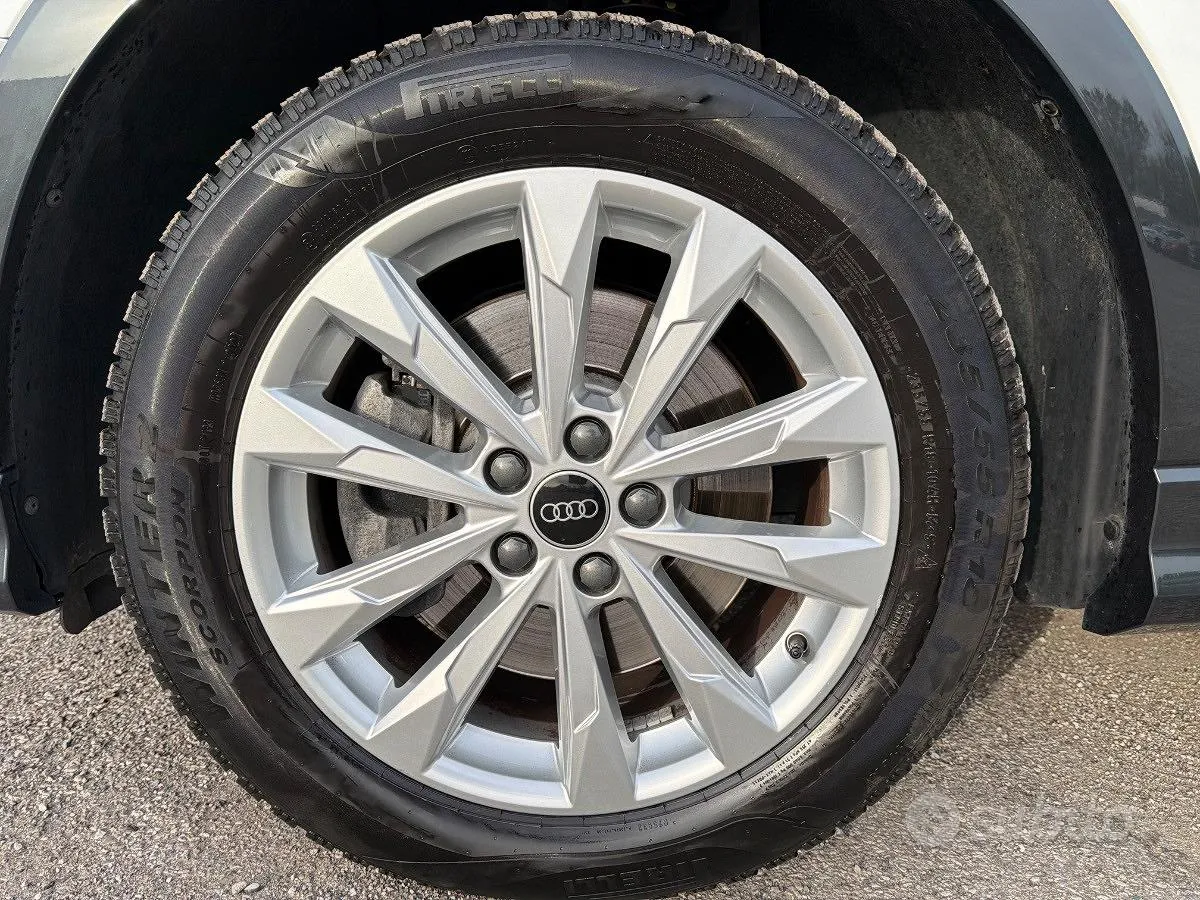 Audi Q3 2022 photo 5