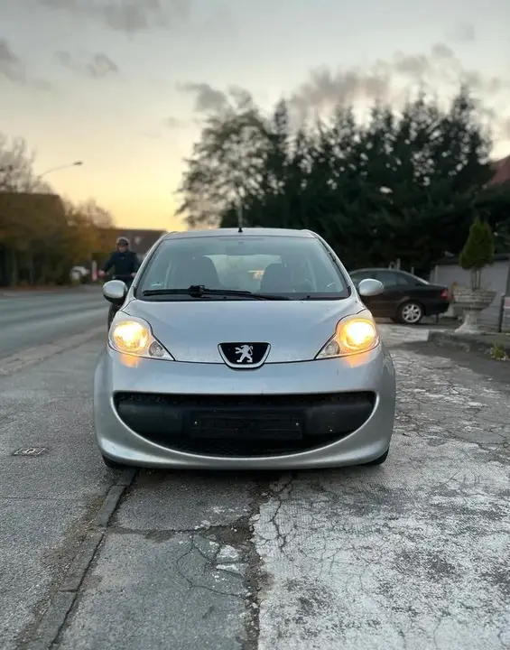 Peugeot 107