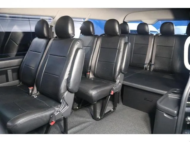 Toyota Hiace Wagon 2019 photo 2