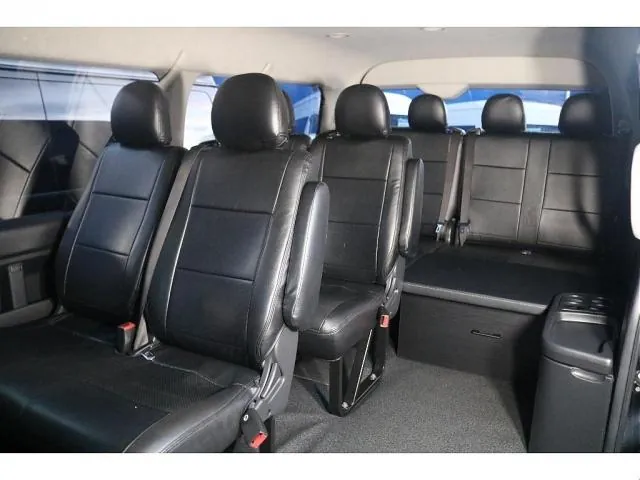 Toyota Hiace Wagon 2019 photo 3