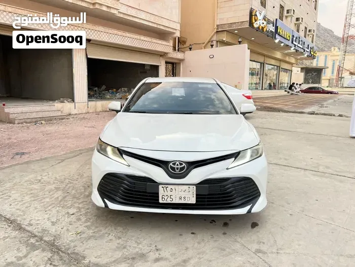 Toyota Camry 2018 photo 4