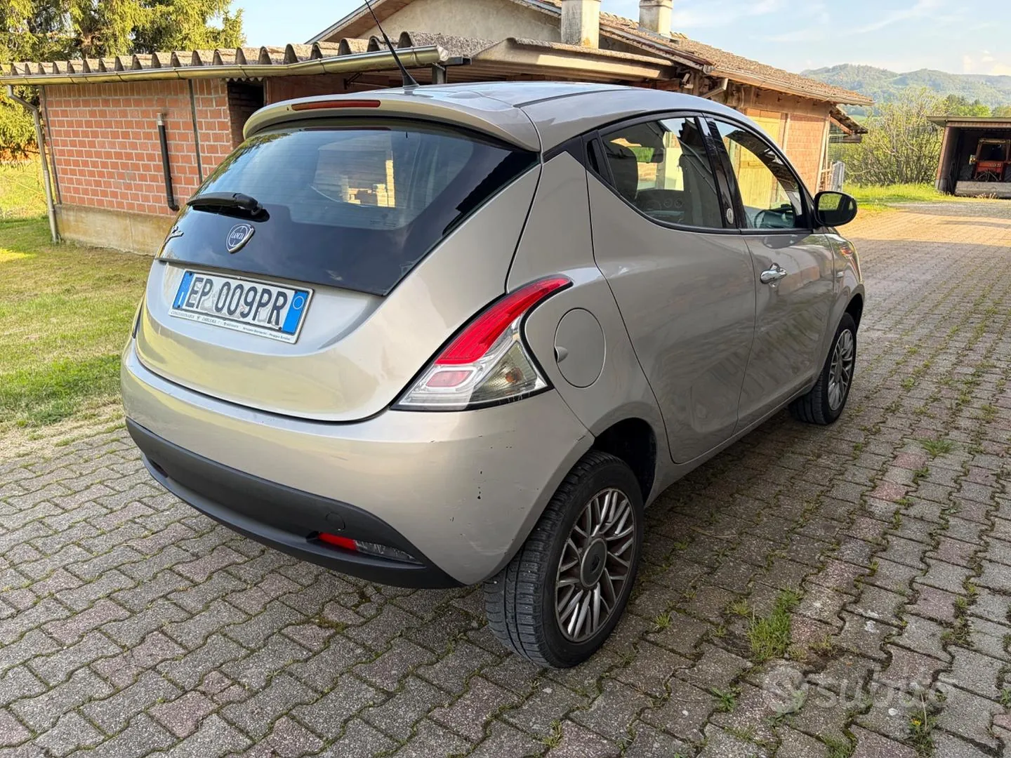 Lancia Ypsilon 2013 photo 5