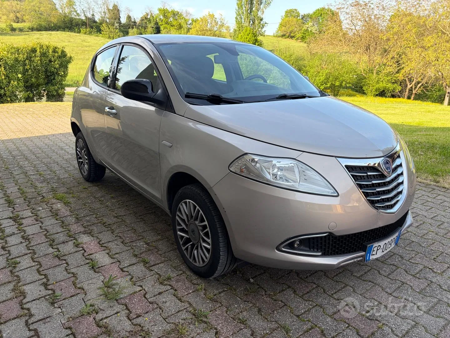 Lancia Ypsilon 2013 photo 3