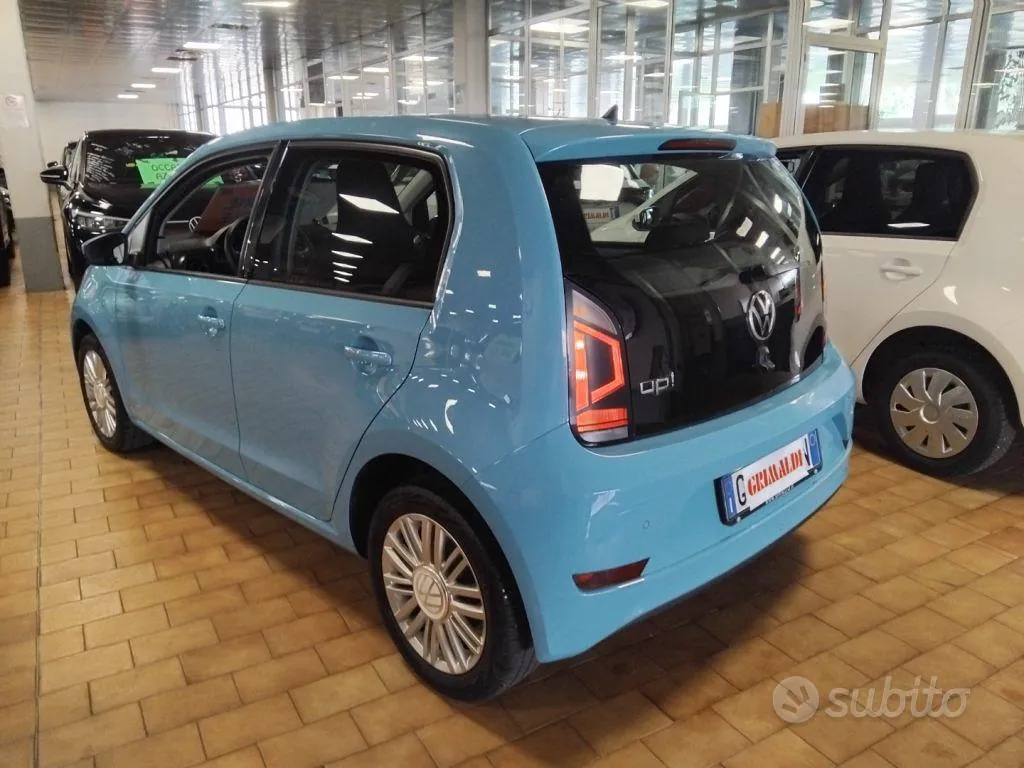 Volkswagen Up 2023 photo 3