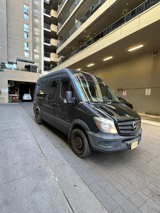 Mercedes-Benz Sprinter Van 2016 photo 5