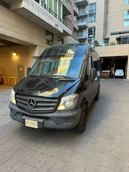 Mercedes-Benz Sprinter Van 2016 photo 2