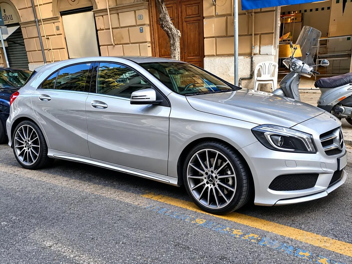 Mercedes-Benz A 180