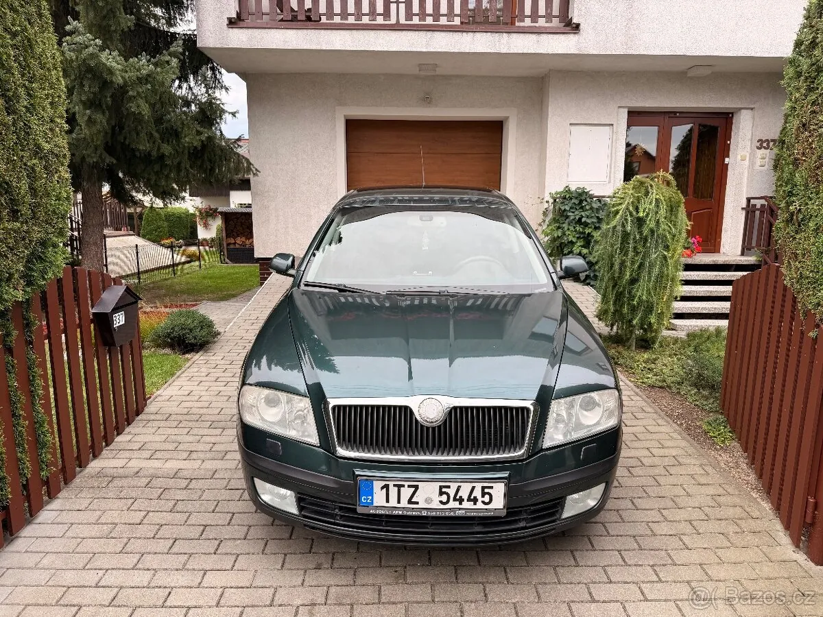 Skoda Octavia 2008 photo 2