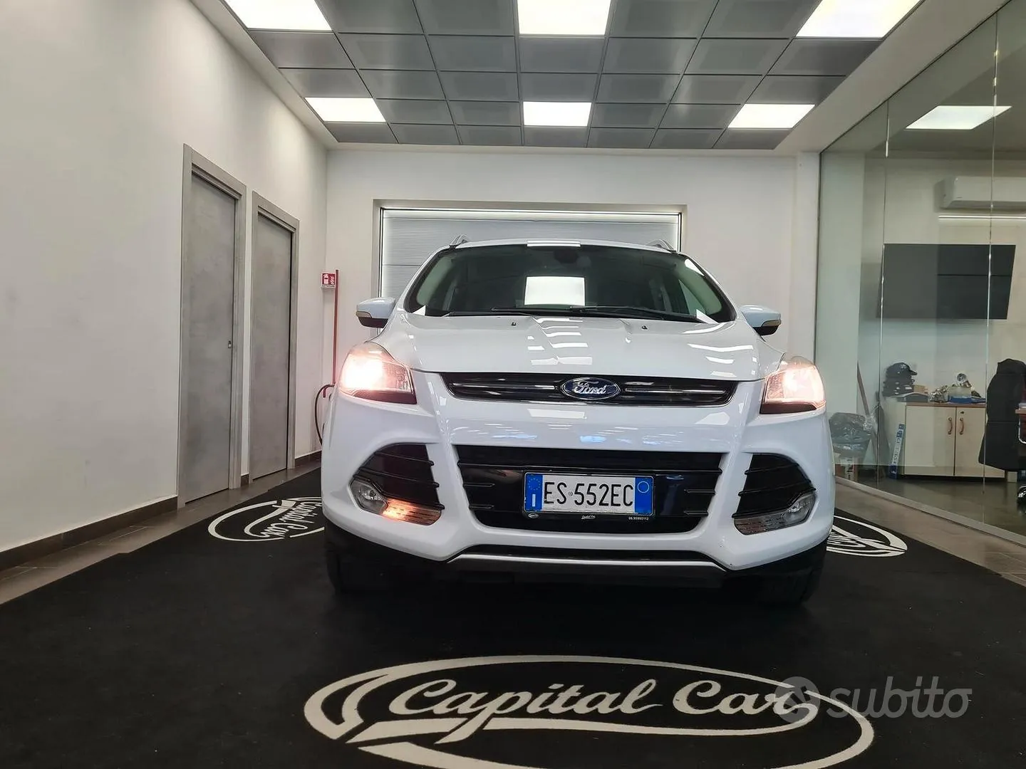 Ford Kuga 2013 photo 2