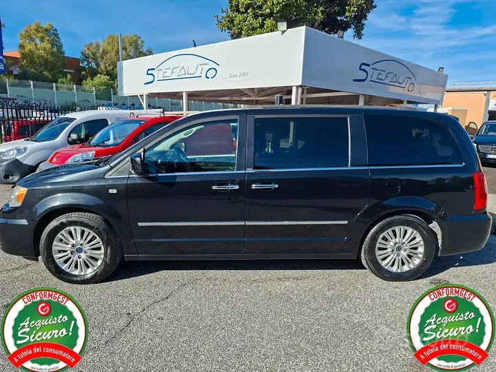 Lancia Voyager