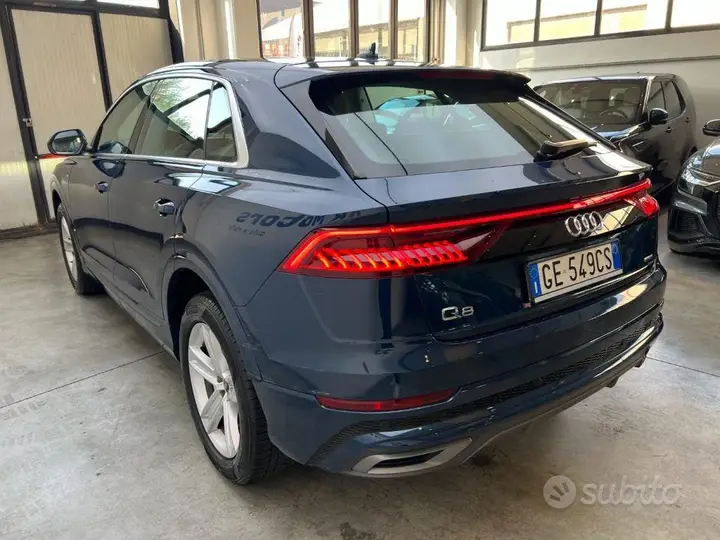 Audi Q8 2021 photo 3
